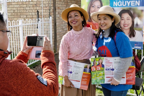 Independent MP Dai Le campaigning in the lead up to election day.