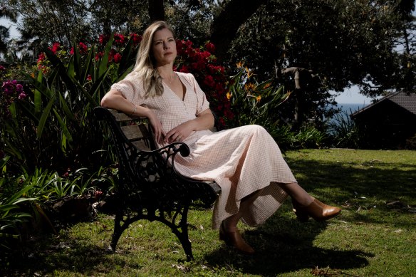 Alison Sims now has a daughter.