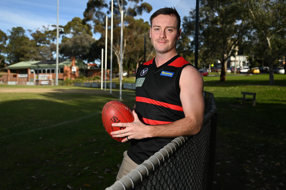 Zak Evans has made the switch from fast bowler to footballer – joining the Gold Coast Suns under Damien Hardwick.