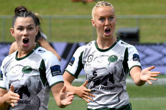 Jasmin Strange (right) performs a pre-game war dance ahead of her Maori All Stars debut earlier this year.