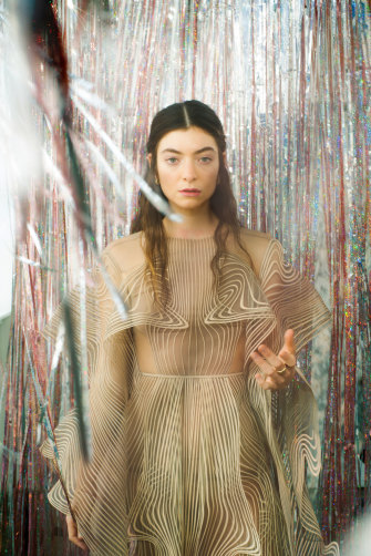 Lorde says she has two lives: the life of a normal young woman who cooks and gardens and the life of a pop titan who can âbe in seven countries in seven daysâ.