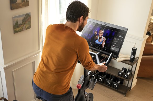 Exercise bike peloton price top