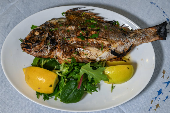 Take a look in the cabinet or seek advice from the staff before ordering whole fish.