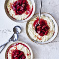 Creamy rice pudding with rhubarb and cardamom