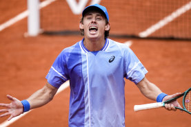 Alex de Minaur is into the Roland-Garros quarter-finals.