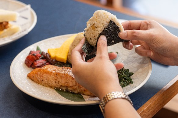 Onigiri plate with furikake onigiri and miso marinated salmon.
