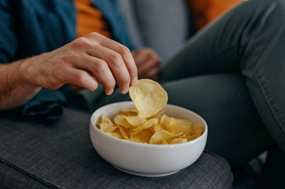 Some manufacturers of potato chips in Australia have acted to remove trans-fat from their products.