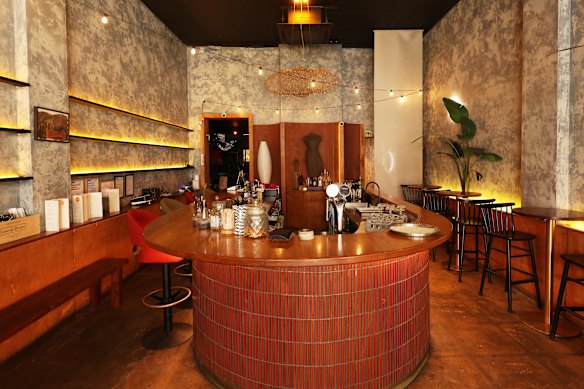 There are only 30 seats at Umami Tokyo, arranged around a central horseshoe-shaped bar.
