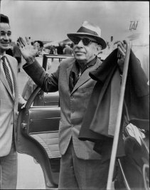 Igor Stravinsky bids farewell to Sydney on November 29, 1961.