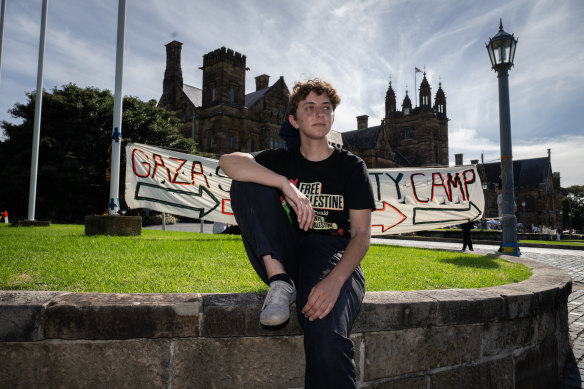 University of Sydney bachelor of science student Yasmine Johnson is the Students for Palestine organiser. He has set up camp on the university grounds.
