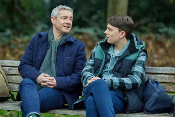 Paul (Martin Freeman) has simmering anger triggers, which trigger anxiety in his son Luke (George Wakeman) on Breeders.