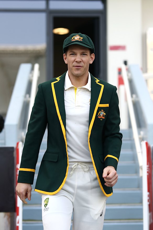 Tim Paine walks out for the coin toss in his Captain’s Blazer during day one of the First Test match in the series between Australia and Pakistan in 2018.