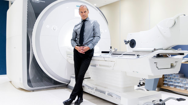 Professor Macefield can watch the brains of patients under stress using an fMRI machine.
