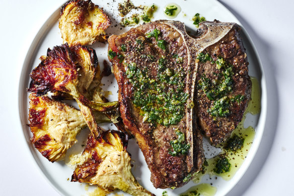 Sizzling T-bone steaks are paired with a tangy salsa verde and artichoke chips in this summer recipe.