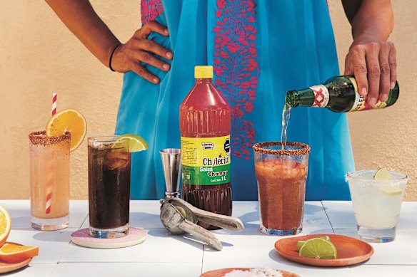 Cerveja encontra Bloody Mary: Michelada (terceira da esquerda).