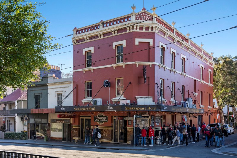 Surry Hills pub sold for the first time in nearly 50 years