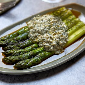 Chilled asparagus with gribiche.