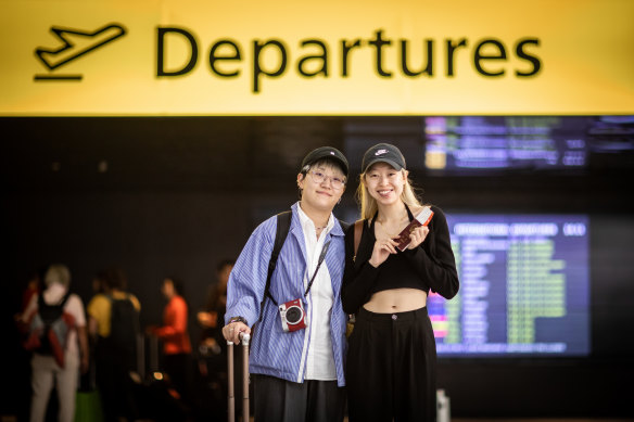 Yuyao Tan and Yutong Jiang are off to Thailand for Lunar New Year and their anniversary.