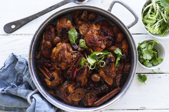 Classic red braised chicken with dried chestnuts.