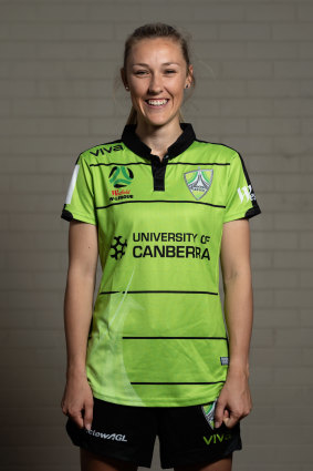 Taren King in Canberra United's 2018-19 playing kit.