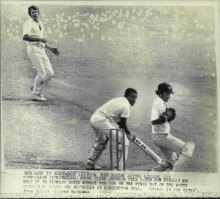 Australian wicketkeeper Steve Rixon juggled this catch but finally held it to dismiss David Murray for 108 on the final day of the match between Barbados and Australia at Kensington Oval, 1978.