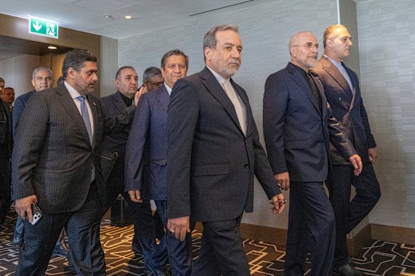 Minister of Foreign Affairs of Iran, Seyyed Abbas Araghchi, third from the right, and Speaker of the Islamic Parliament of Iran, Mohammed Bagher Ghalibaf, second from the right, at the summit.