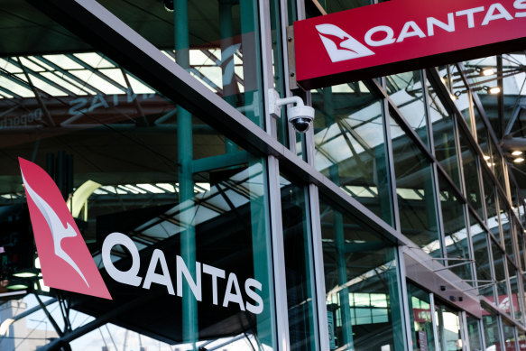 Qantas’ share price fell 2.5 per cent on the announcement of Alan Joyce’s departure.