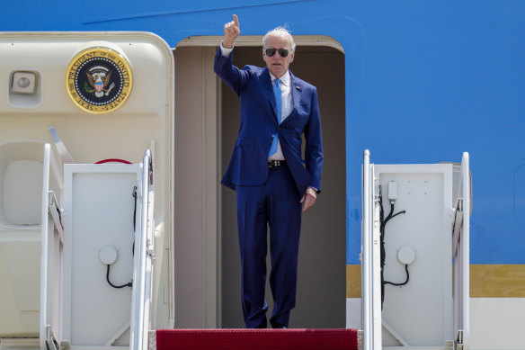 Joe Biden said he was confident “America would not go into default” before jetting off to Japan for the G7 summit.