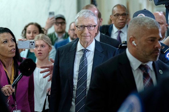 Bill Gates, co-fondatore di Microsoft, dopo un'intervista a porte chiuse a giugno con il comitato di sorveglianza della Camera degli Stati Uniti che indagava sul condannato per reati sessuali Jeffrey Epstein.