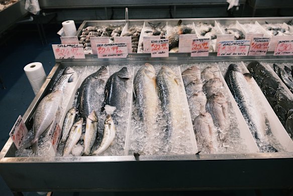 You won’t get fish at prices like this in Taringa.
