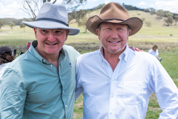 Bowen with Twiggy Forrest at a sod-turning ceremony marking the start of construction of a wind farm near Dubbo in January.