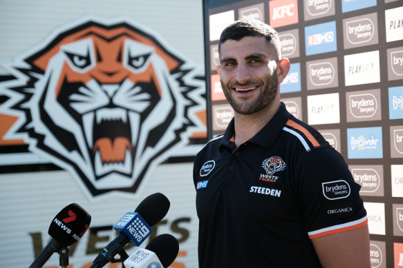 Wests Tigers forward Alex Twal is now staying.