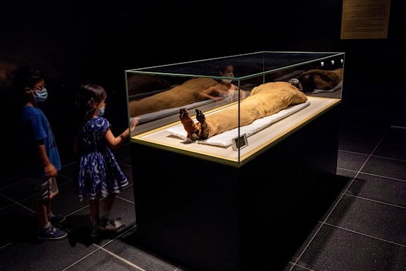 The mummy of Thutmose II can be seen at the National Museum of Egyptian Civilisation.