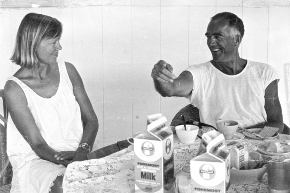 Lis and Jørn Utzon  at home in Denmark.