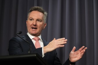 Federal Energy Minister Chris Bowen says risks remain in the electricity market.