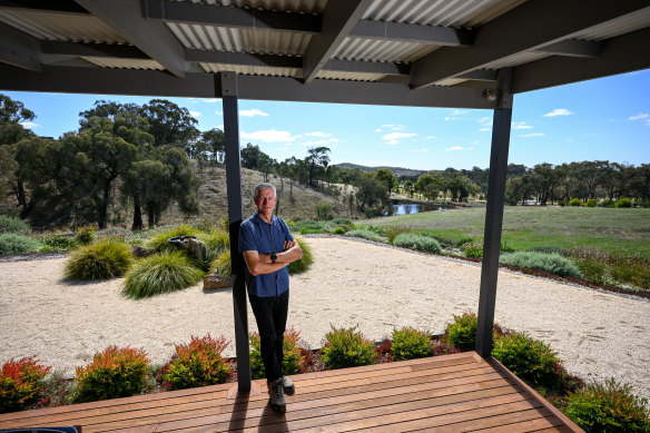 Noel Clifford wants a veggie patch and chooks at his new home near Bendigo.
