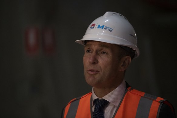 NSW Infrastructure Minister Rob Stokes says the state must rethink how it approaches large infrastructure projects.