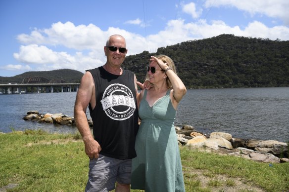 Jackie Miller and Leigh Pascoe are driving to Noosa from Melbourne to visit Leigh’s son. 