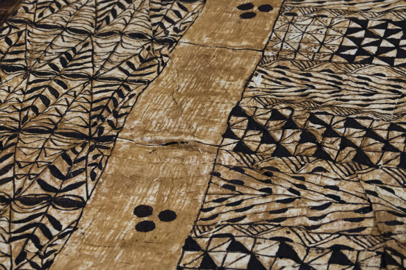 The bark ceremonial mats called tapa are made by women, and decorated by hand.