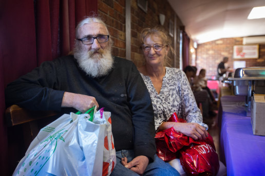Stephen and Judy were pleased to pick up a Christmas meal to take home and groceries at St Anthony’s in Glen Huntly.