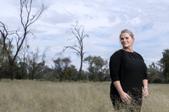 Merrin Hannant, who works in Lightning Ridge, says nurses are stressed and overworked.