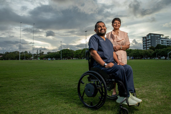 Dinesh and Chithrani Palipana: “He inspires me – the way he faces challenges with a beautiful smile, never giving up on his dreams.”