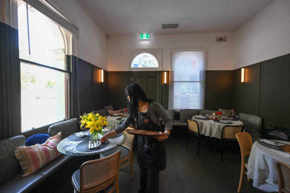 Co-owner Van Tran in Muli’s tiny five-table dining room.