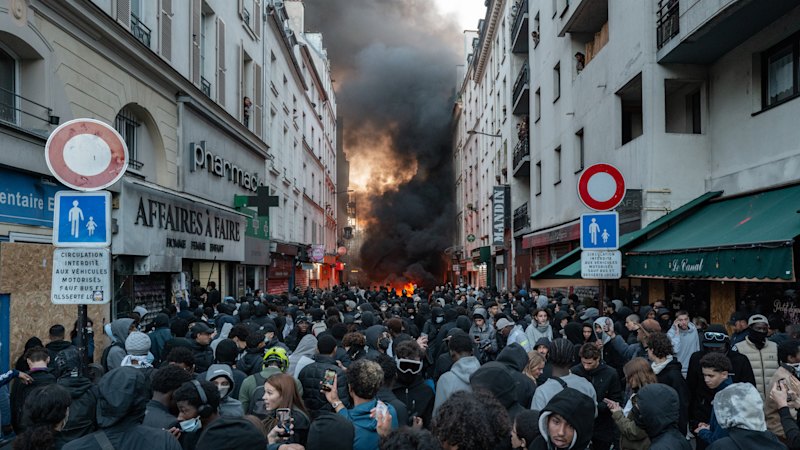 Nothing left to loot: Parisians ponder the real cost of another night of riots