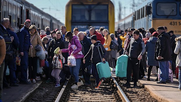 Ukrainian refugees at border town, Zahony, Hungary on Saturday. More than 2 million refugees have fled Ukraine since the start of Russia’s military offensive, and Hungary has welcomed more than 144,000.