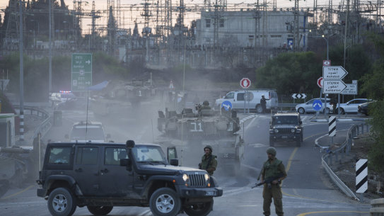 Israeli tanks moving near the Israeli Gaza border.