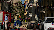 A powerful blast shook the Greek capital’s tourist district of Plaka, near the ancient Acropolis, on Friday morning, causing a building to collapse.
