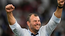 Former Wallabies coach Michael Cheika wants a crack at NRL head coaching.