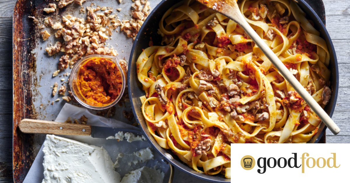 Five things to do with romesco, the Spanish flavour bomb (and how to make the sauce at home)