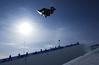 Scotty James flies high.